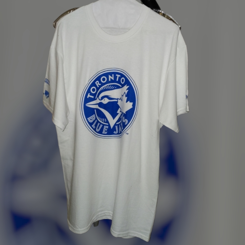 ❤️ PILLAR 11 Toronto Blue Jays Tee L